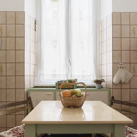 Flower's Market - Charme Holidays * 로마